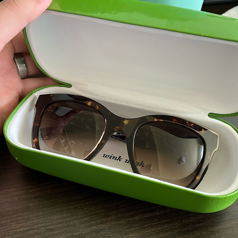 Authentic Kate Spade Emmylou Sunglasses with case